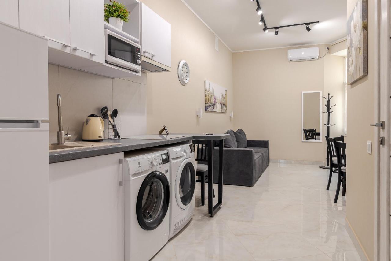 Luxury Flat In Downtown 2 Apartment Liov Exterior foto